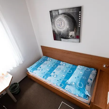 Apartmaji In Sobe Ramar