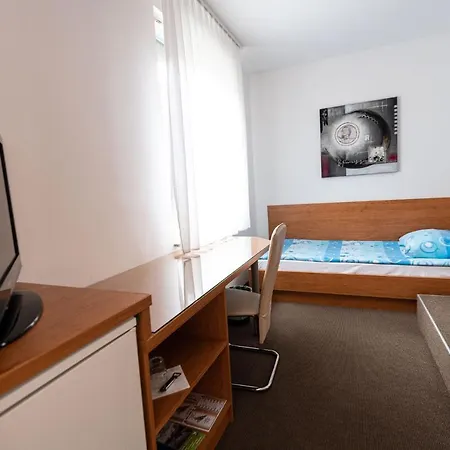 Penzion Apartmaji In Sobe Ramar 3*