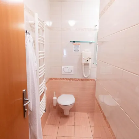 Apartmaji In Sobe Ramar 3*
