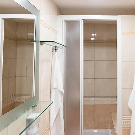 Apartmaji In Sobe Ramar Penzion Straza