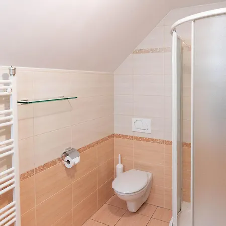 Apartmaji In Sobe Ramar 3*