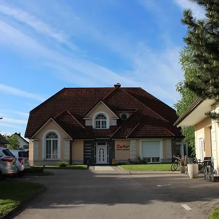 Apartmaji In Sobe Ramar