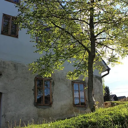 Konukevi Apartmaji In Sobe Ramar 3*