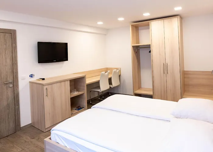 Apartmaji In Sobe Ramar Affittacamere 3*