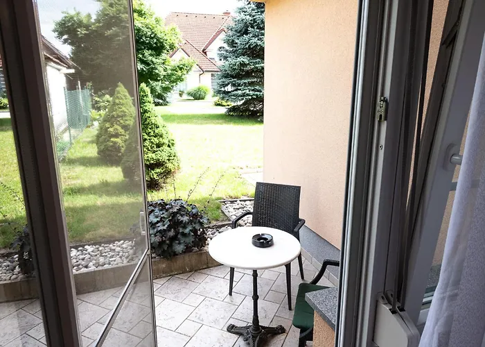 Apartmaji In Sobe Ramar 3* Straza