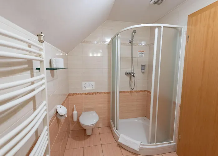 Apartmaji In Sobe Ramar 3*